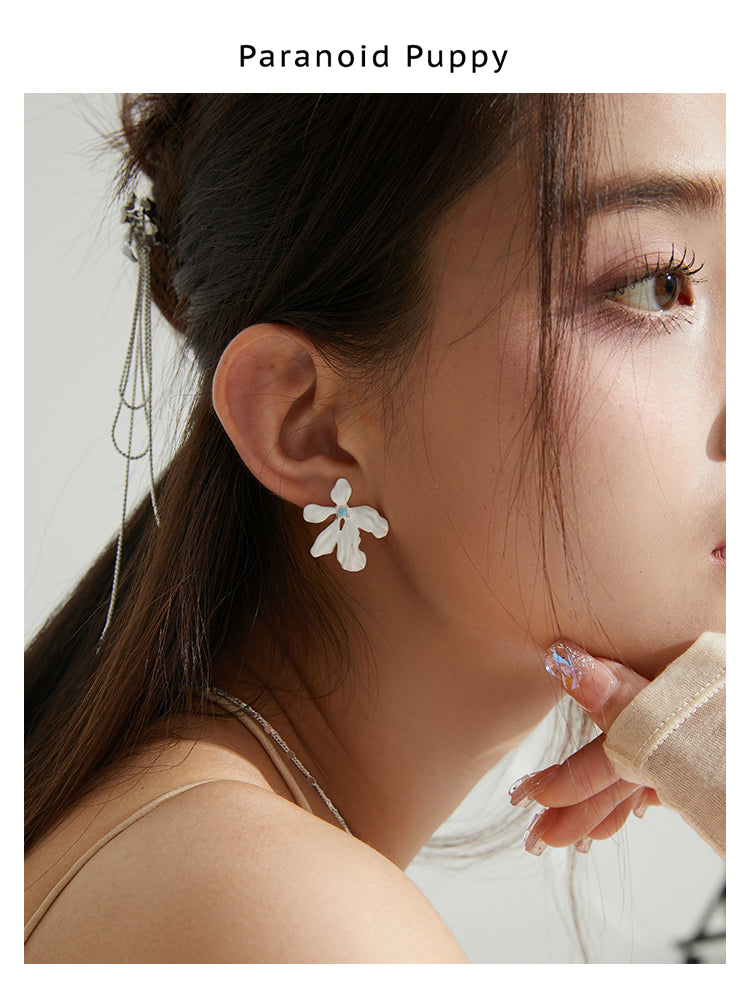 FLOWER OPEL EARRINGS-Freesia