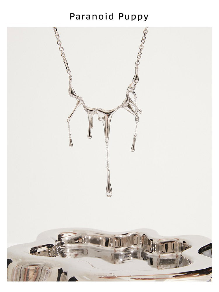 LIQUID LOVE MELTING MINORITY METAL NECKLACE-RIVER